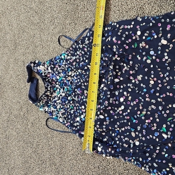 NWT Aidan by Aidan Mattox Hand Beaded Cocktail Halter FIT & Flare  dress sz 8 - Picture 6 of 10